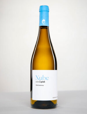 vino blanco chardonnay nube sobre la piel cooperativa viver