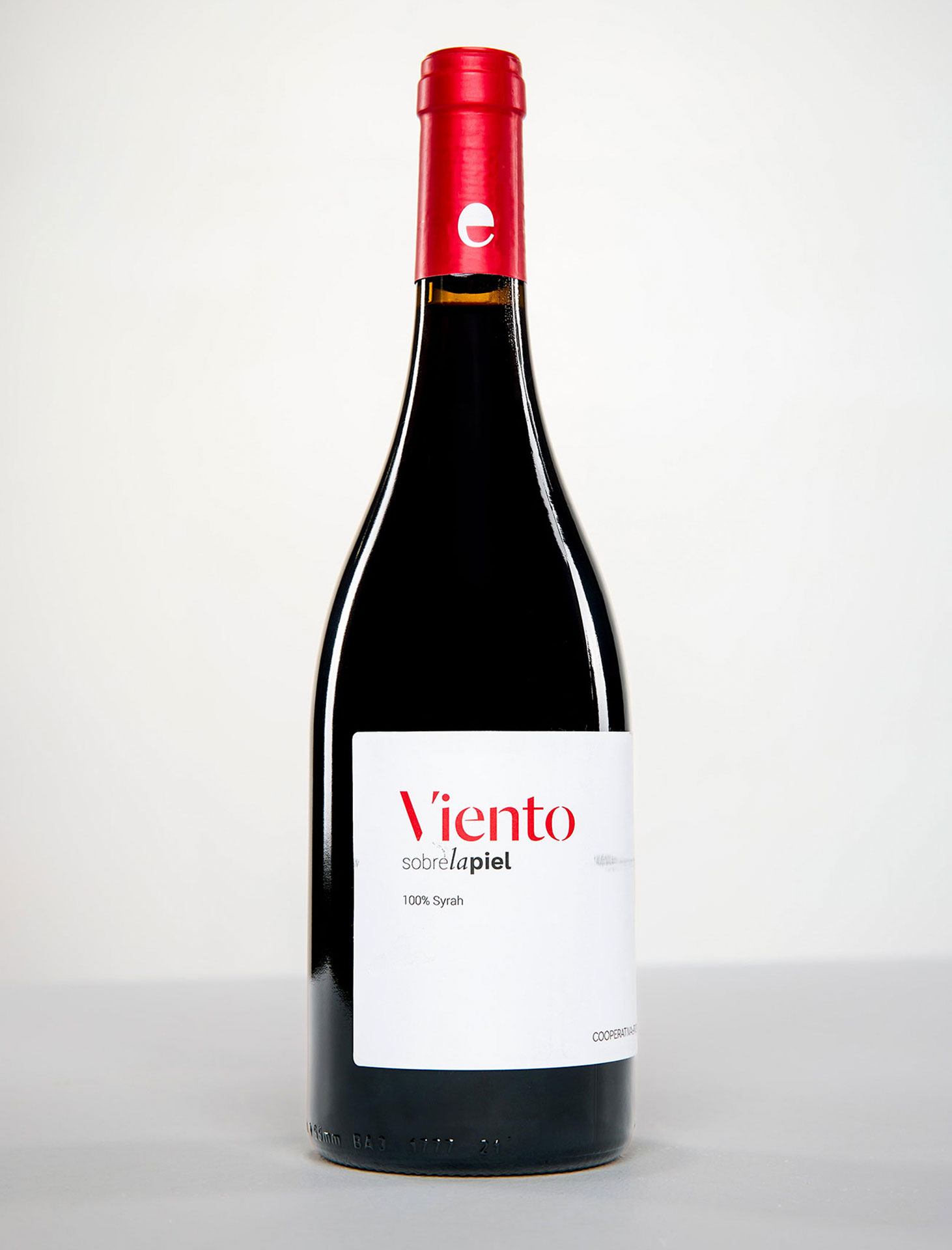 vino tinto Viento sobre la piel cooperativa viver
