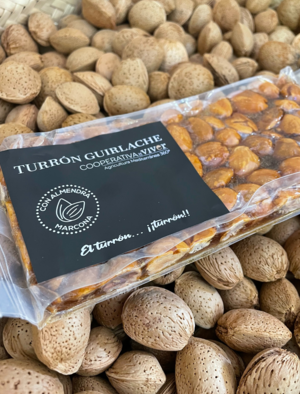 turrón guirlache con almendra marcona de la cooperativa de Viver