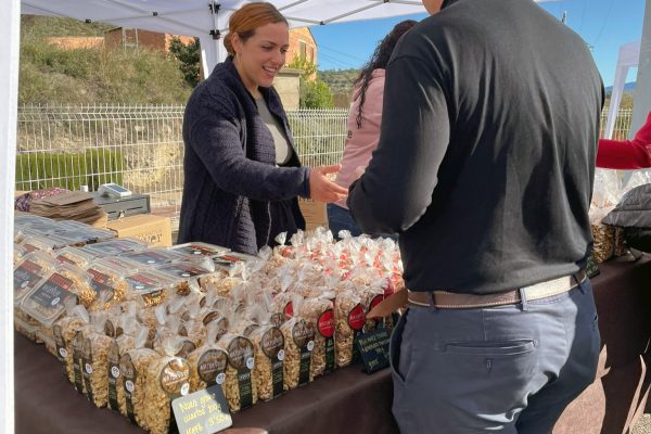 Feria de la nuez y la almendra de la Cooperativa de Viver