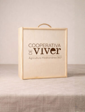 Caja de madera de la cooperativa de Viver para 3 botellas de vino